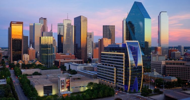 Restaurantes abiertos para Acción de Gracias en Dallas-Fort Worth