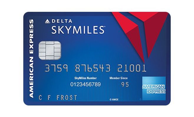 Las nuevas tarjetas sin cargo anual de Delta y United podrían ayudarlo a viajar más